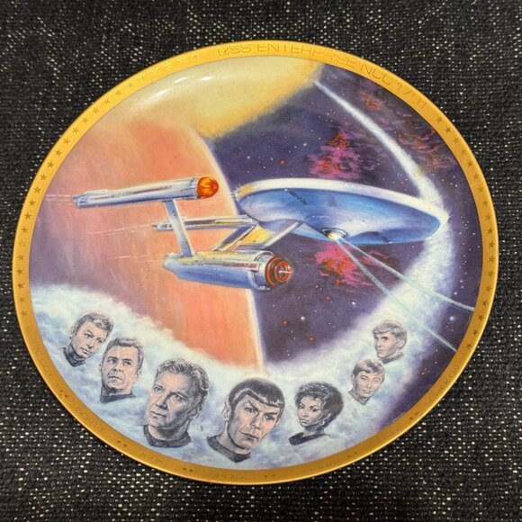 Star Trek USS Enterprise NCC1701 Commemorative Collector Plate - Picture 11 of 12